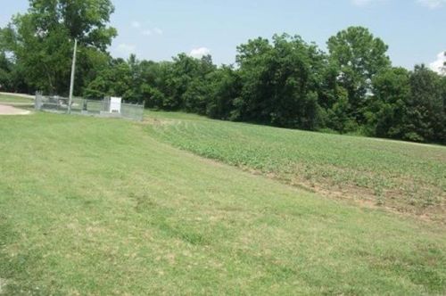 0 29.71 ACRES Hwy 196/Main St Hwy, Gallaway, TN, 38036 | Card Image