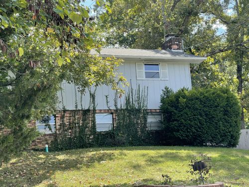 5027 Greenwood Dr, Merriam Woods Village, MO, 65740-9576 | Card Image