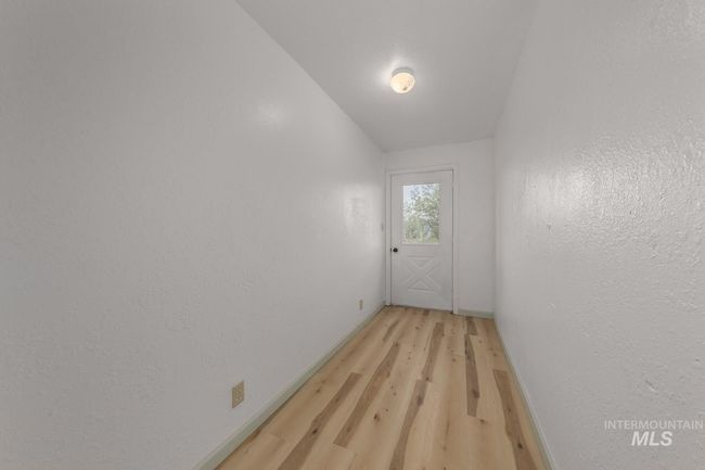 2445 Orchard Rd, House other with 4 bedrooms, 3 bathrooms and 4 parking in Council ID | Image 33
