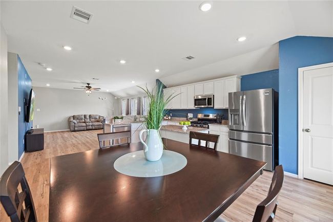 5204 Rushing Brook Ln, House other with 4 bedrooms, 2 bathrooms and 2 parking in Rosenberg TX | Image 13