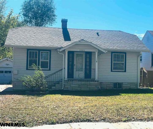 1445 P St, Gering, NE, 69341-2748 | Card Image