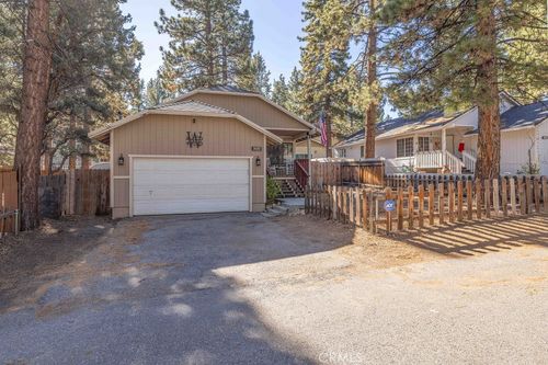 2020 Cedar Pine Ln, Big Bear City, CA, 92314-9104 | Card Image