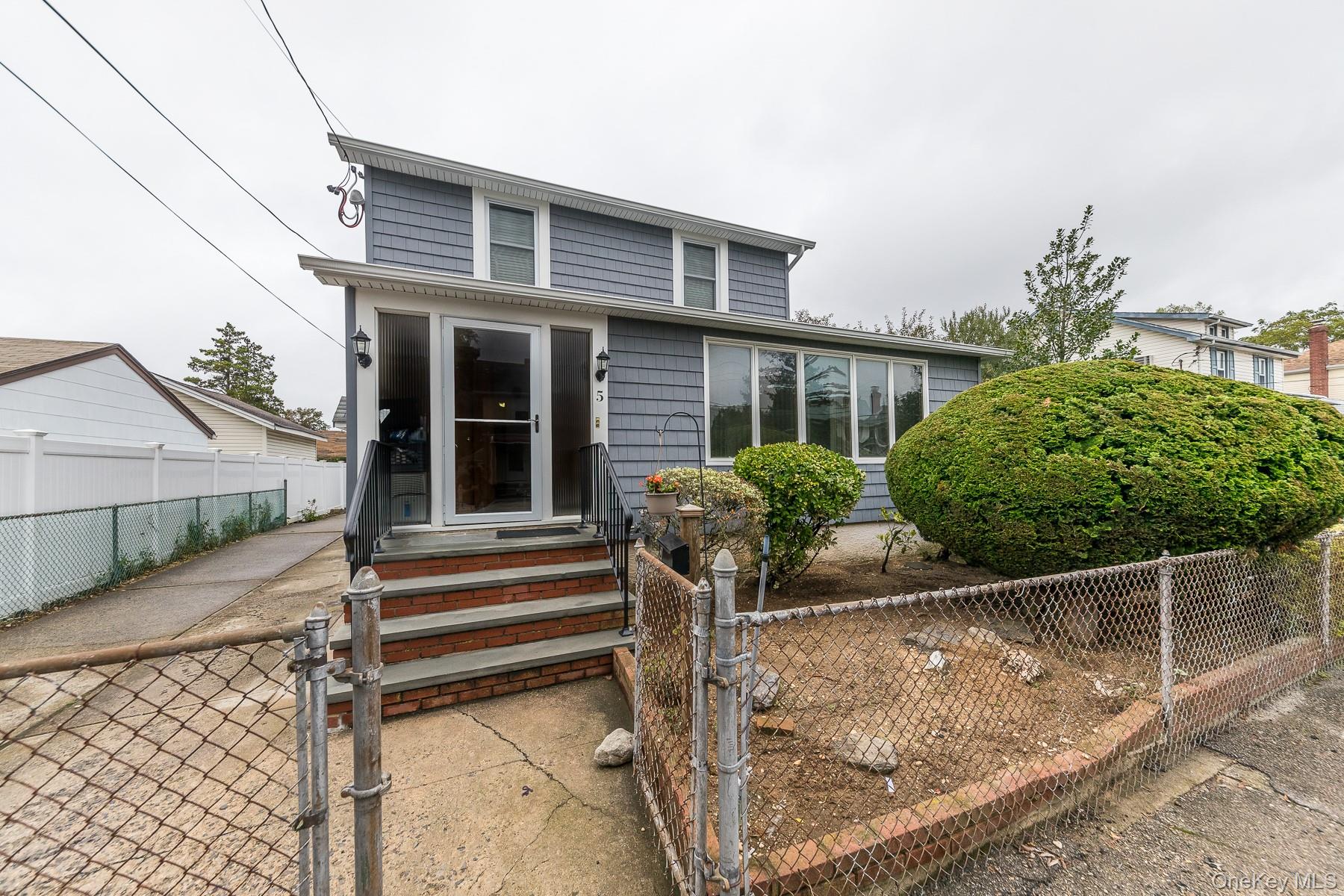 Residential Lease in Hempstead