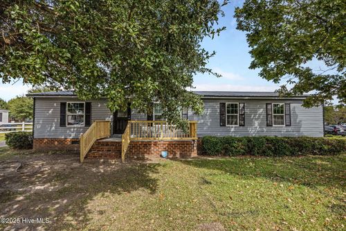 2502 State Dr, Kinston, NC, 28501-9105 | Card Image
