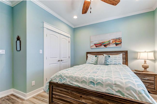 978 Seadrift Dr, House other with 3 bedrooms, 2 bathrooms and null parking in Crystal Beach TX | Image 31