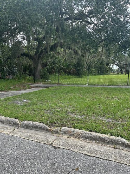 1218 W 6th St, SANFORD, FL, 32771-1713 | Card Image