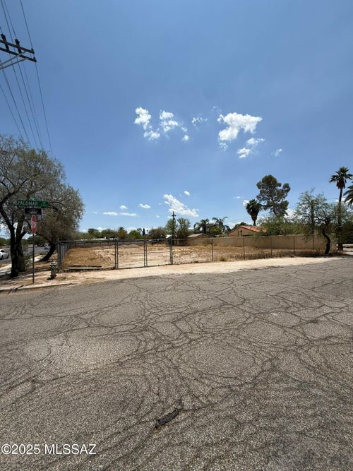 0-105 S Palomar Dr, Tucson, AZ, 85711-3449 | Card Image