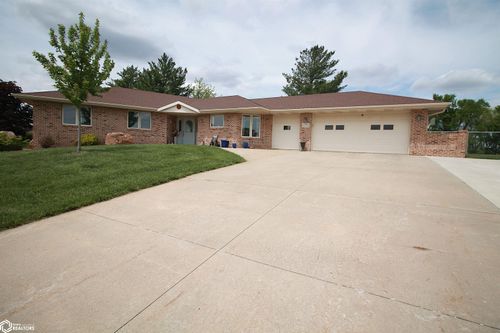 707 Country Club Drive, Clarinda, IA, 51632 | Card Image