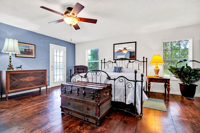 182 Little Ranch Rd, House other with 4 bedrooms, 3 bathrooms and 10 parking in Red Rock TX | Image 5