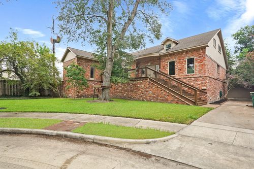 9703 Oasis Dr, Houston, TX, 77096-4023 | Card Image