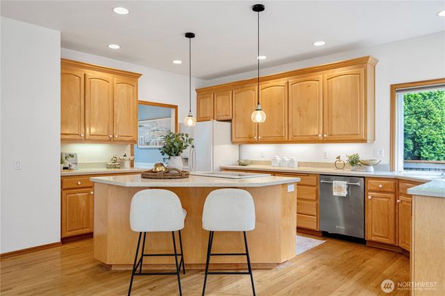 1912 243 Rd Pl Se, House other with 3 bedrooms, 2 bathrooms and 2 parking in Bothell WA | Image 12