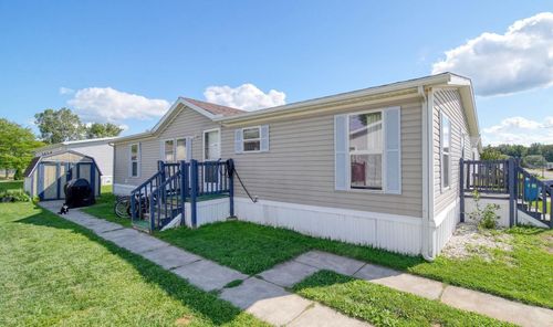 243 Kirk, Adrian, MI, 49221-4271 | Card Image