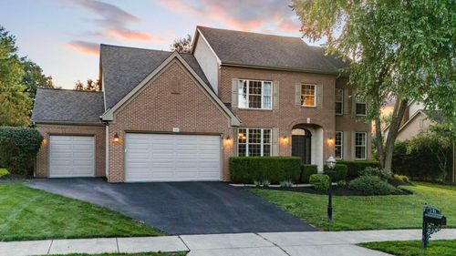 341 Ashmoore Cir W, Powell, OH, 43065-7441 | Card Image