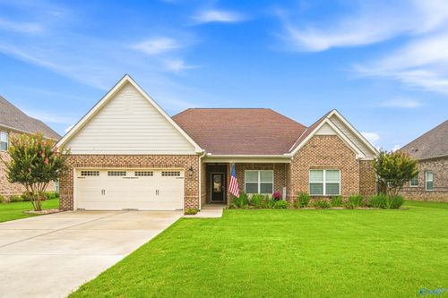 22817 Ledges Dr, Athens, AL, 35613-5977 | Card Image