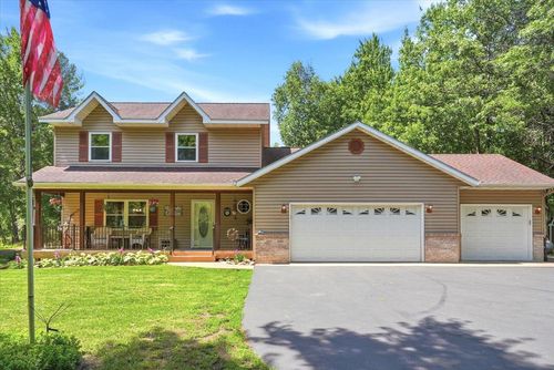 733 220th St, Osceola, WI, 54020-4543 | Card Image