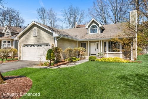 22 Smoke Rise Ln, Bedminster, NJ, 07921-1873 | Card Image