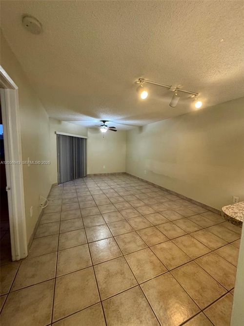 9945-9945 Nob Hill Ct, Sunrise, FL, 33351-4612 | Card Image