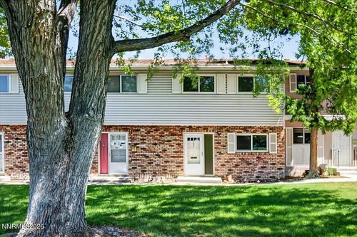106 Smithridge Park, Reno, NV, 89502 | Card Image