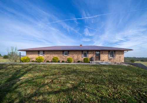 17404 Church Rd, Lawrenceburg, IN, 47025-9425 | Card Image