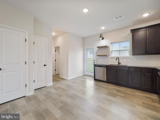 38 Preening Rd, House other with 3 bedrooms, 3 bathrooms and null parking in HEDGESVILLE WV | Image 6