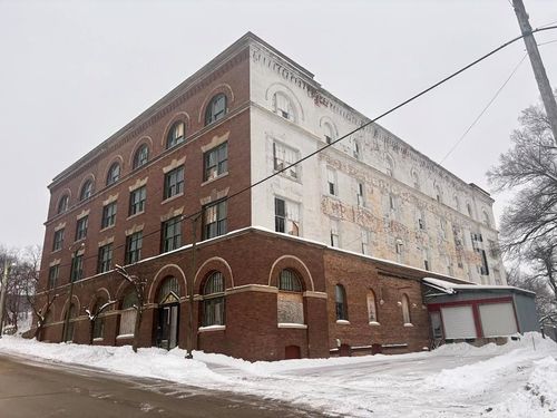 131 Central Ave, Fort Dodge, IA, 50501 | Card Image