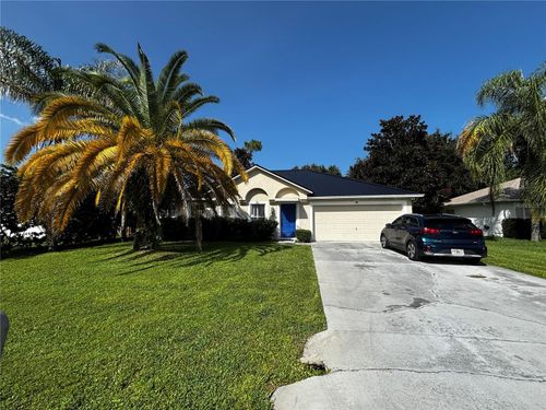 8 Botany Ln, Palm Coast, FL, 32137-8516 | Card Image