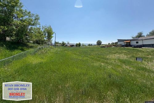 17th W 17th St, Casper, WY, 82601-4513 | Card Image