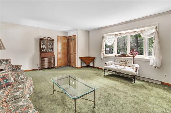 193 Walnut Tree Hill Rd, House other with 3 bedrooms, 2 bathrooms and null parking in Shelton CT | Image 6