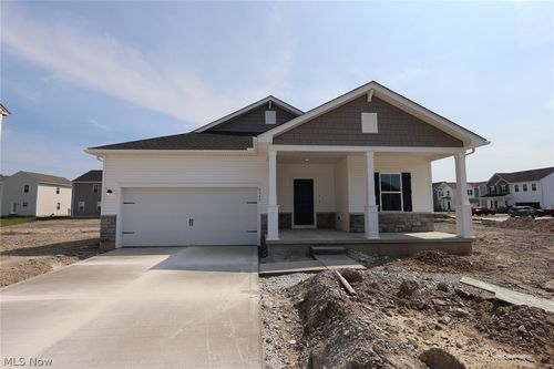 4345 Dogwood Ave, Perry, OH, 44081-9011 | Card Image