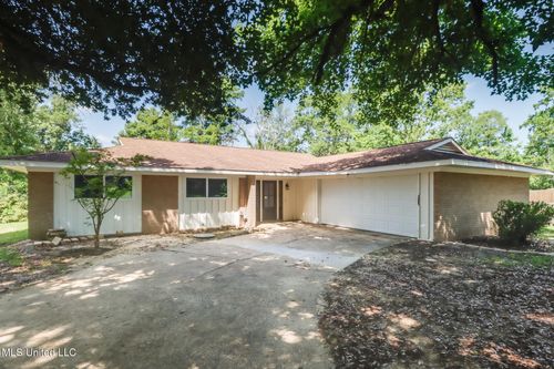 12336 Magnolia Ct, Gulfport, MS, 39503-2710 | Card Image