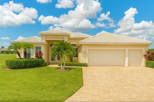 17371 Isaac Ln, Punta Gorda, FL, 33955-4533 | Card Image