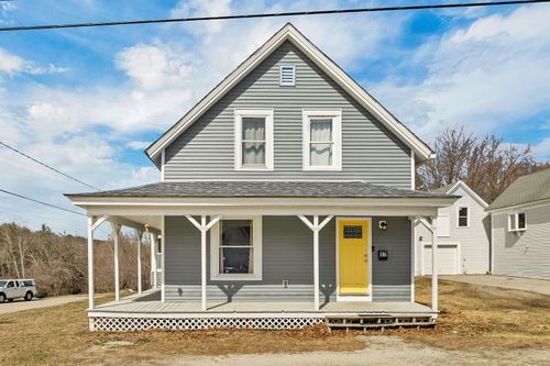 17 Blake St, Pittsfield, NH, 03263-3700 | Card Image