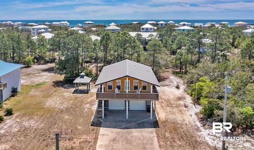6782 Palmetto Dr, Gulf Shores, AL, 36542-7859 | Card Image