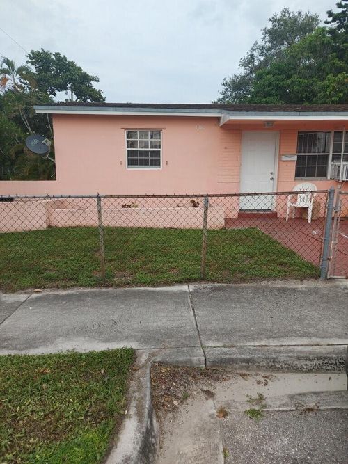 1980 Lincoln Ave, Opa-Locka, FL, 33054-2873 | Card Image