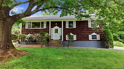 116 Union Valley Rd, Mahopac, NY, 10541-3826 | Card Image