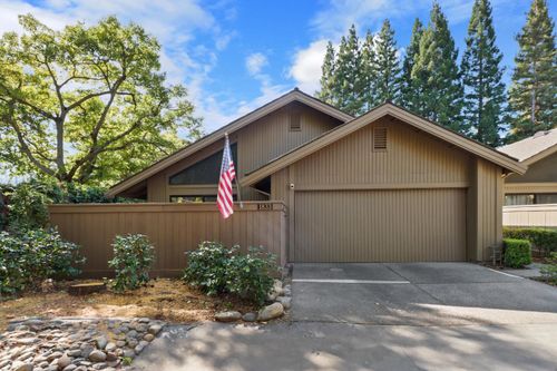 1833 Discovery Village Lane, Gold River, CA, 95670 | Card Image
