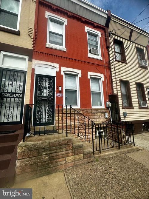2714 N Fairhill St, PHILADELPHIA, PA, 19133-2703 | Card Image