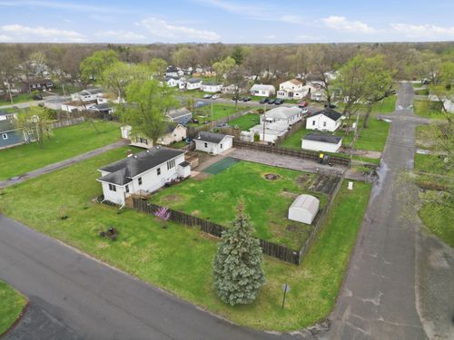 326 Tyler Avenue, Hobart, IN, 46342 | Card Image