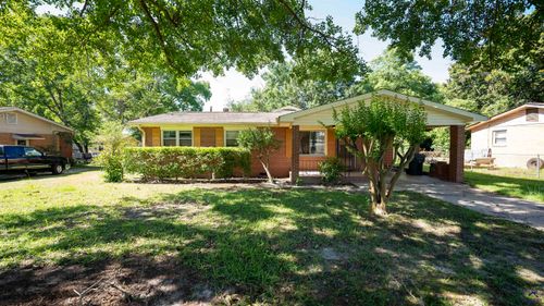 115 Meadowcliff Circle, Warner Robins, GA, 31093 | Card Image