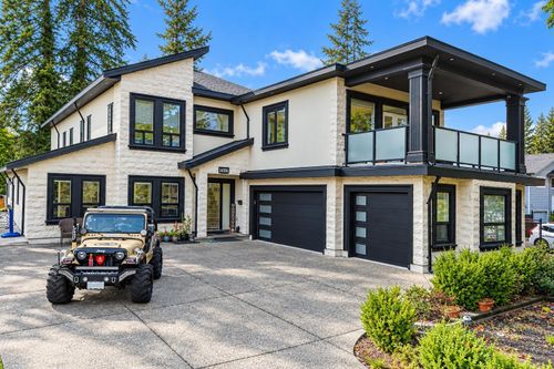 14186 Melrose Dr, Surrey, BC, V3R5R2 | Card Image
