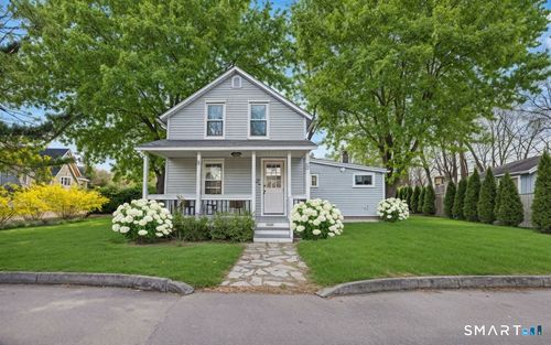 53 Maple St, Darien, CT, 06820-5208 | Card Image