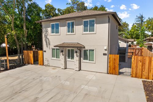 107ab-107AB B St, Roseville, CA, 95678-3111 | Card Image