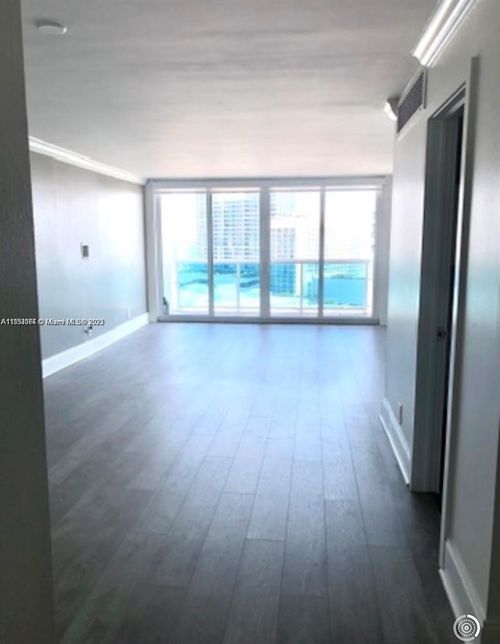 ph-s-6770 Indian Creek Dr, MIAMI BEACH, FL, 33141-5716 | Card Image
