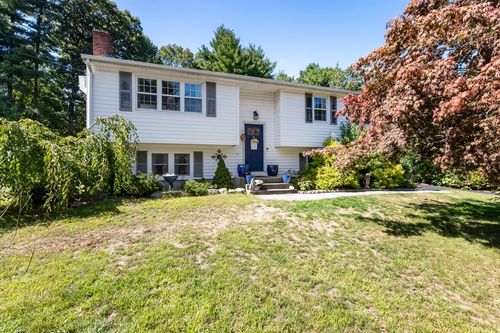 6 Pine Tree Dr, Plainville, MA, 02762-1727 | Card Image