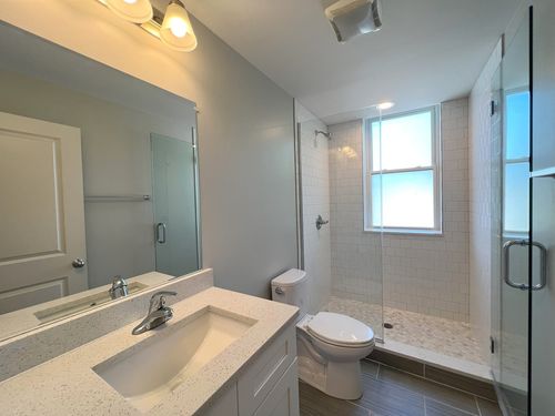 apt-2-3609 W Ainslie St, Chicago, IL, 60625-5656 | Card Image