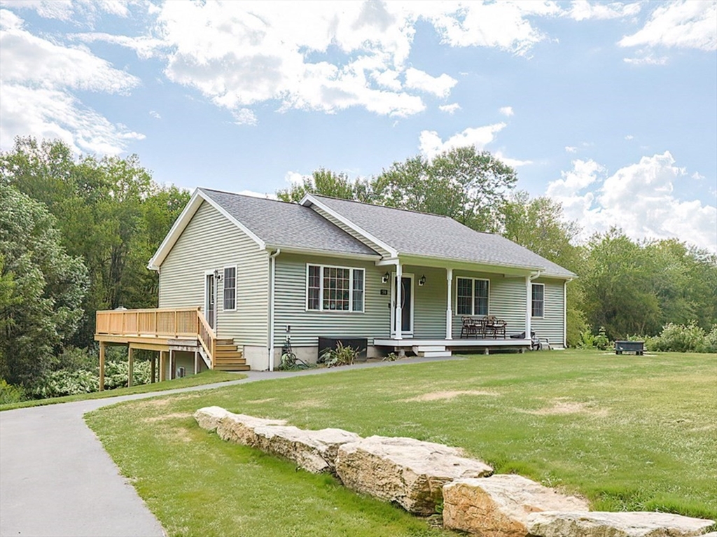 Residential in North Brookfield