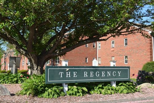 234-234 Regency Park Dr, Agawam, MA, 01001-2265 | Card Image