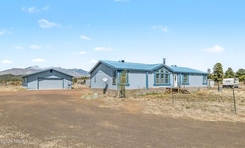 8105 Antelope Ln, Flagstaff, AZ, 86004-1309 | Card Image