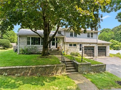 16 Maudsley Avenue, House other with 3 bedrooms, 2 bathrooms and 4 parking in Barrington RI | Image 3