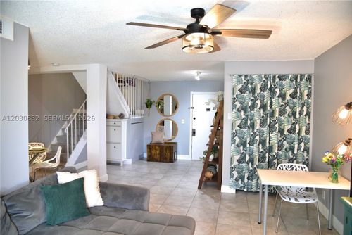 2303-7561 Nw 16th St, Plantation, FL, 33313-5127 | Card Image